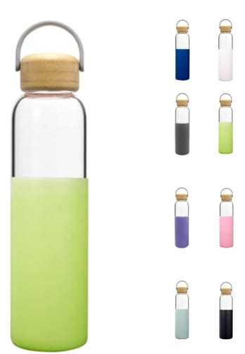 Treimasw BPA-free 22oz glass drinking bottle with bamboo lid and protective silicone sleeve / Glass Water Bottle