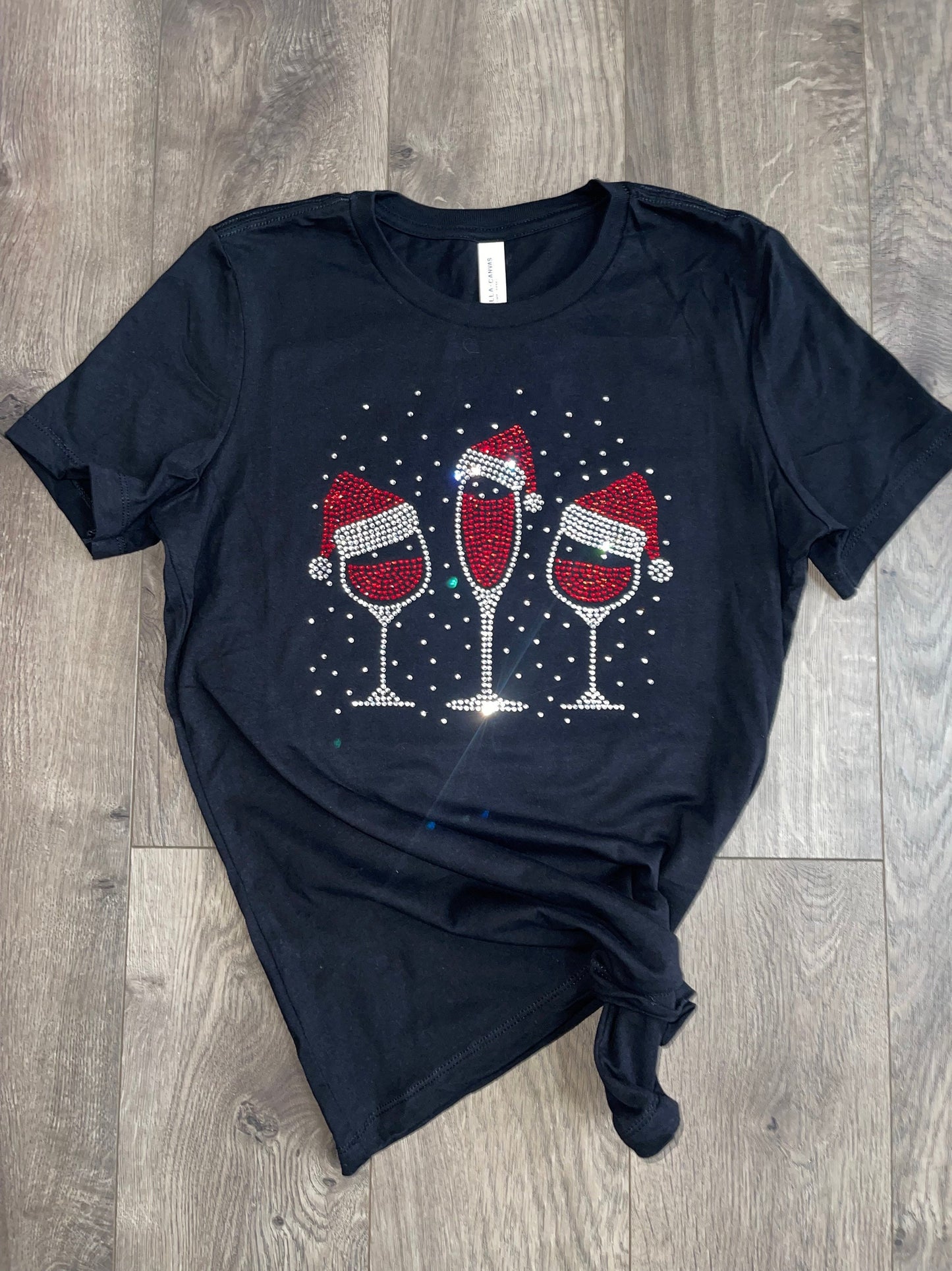 Santa Hat Wine Glasses {Wine Lovers t-shirts, {Rhinestone Bling Classy Girl, {Wine shirt Rhinestone Bling Bling, Christmas Party shirt