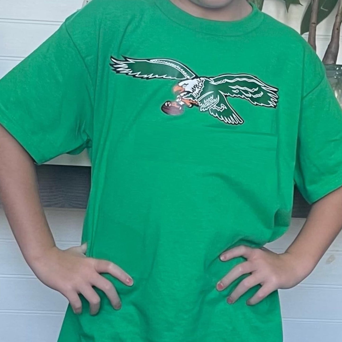 Kids Girls/Boys Eagles Gildan® Short Sleeve Youth T-Shirt Kids, Football Eagles Shirt Kelly green Youth Crew Neck